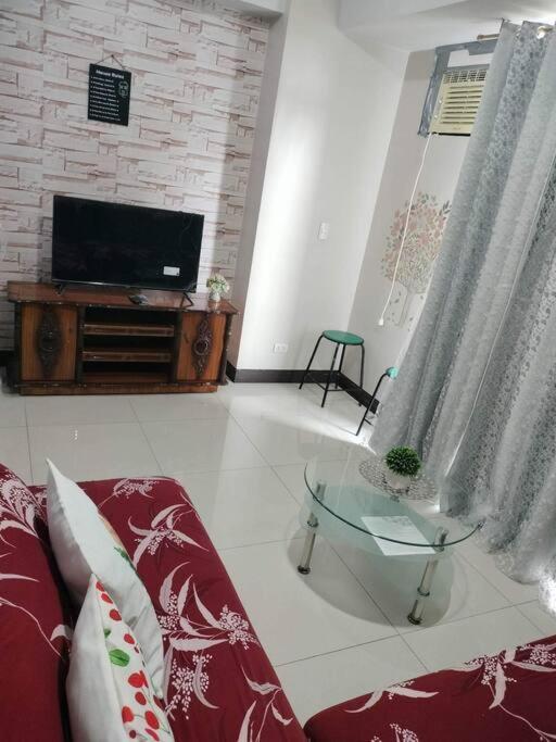 Cubao Manhattan Heights, Unit 8Bc Tower B, 1 Br Manila Zewnętrze zdjęcie