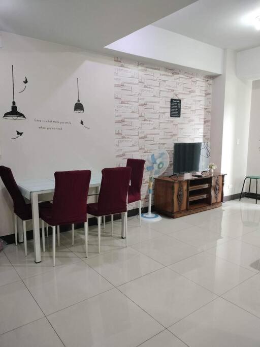 Cubao Manhattan Heights, Unit 8Bc Tower B, 1 Br Manila Zewnętrze zdjęcie