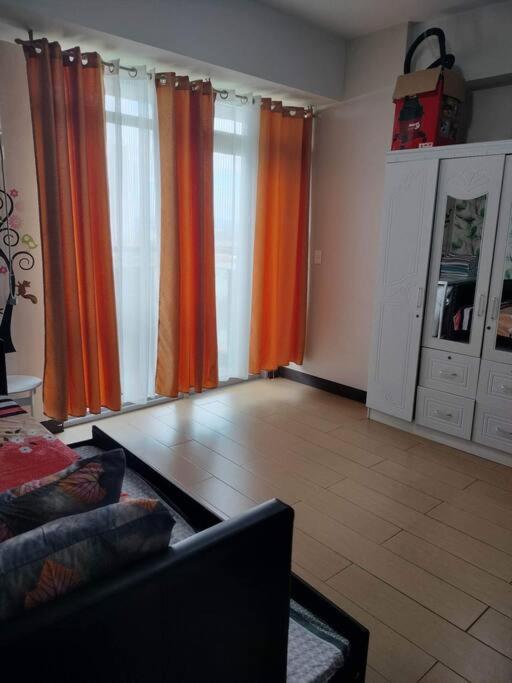 Cubao Manhattan Heights, Unit 8Bc Tower B, 1 Br Manila Zewnętrze zdjęcie