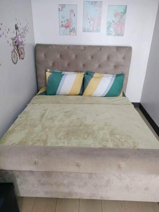 Cubao Manhattan Heights, Unit 8Bc Tower B, 1 Br Manila Zewnętrze zdjęcie